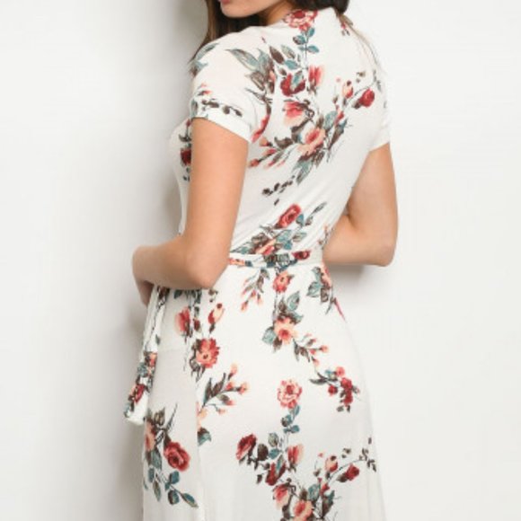 IVORY FLORAL WRAP MAXI DRESS - Picture 3 of 8